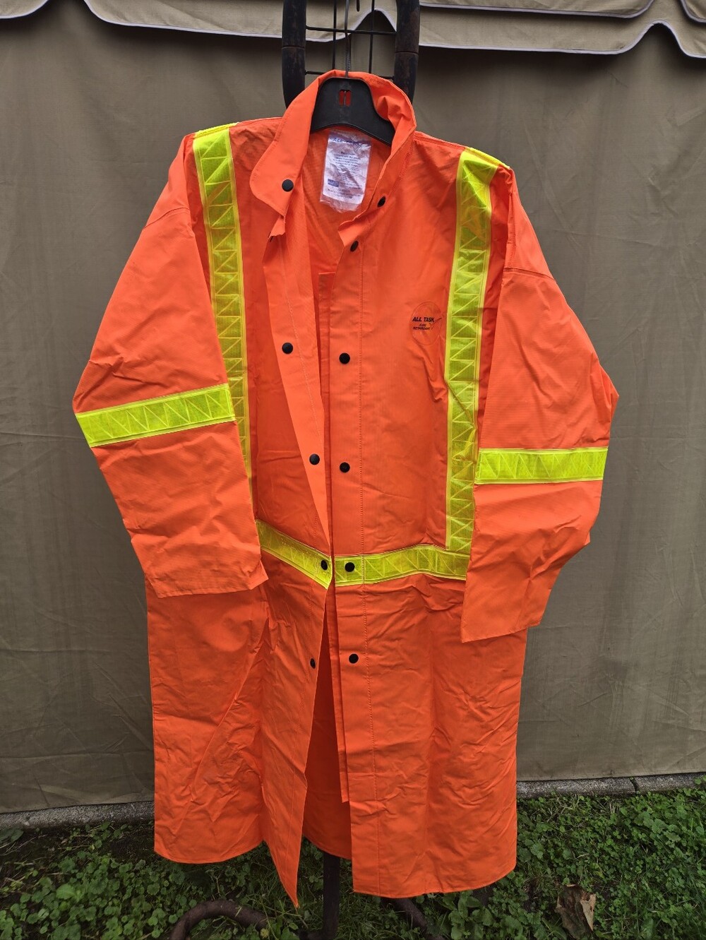North Safety Products All Task Fire Retardant High-Visibility Raincoat 2XL
